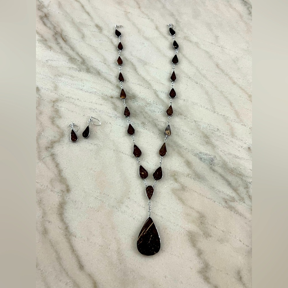Reversible Bohemian/ Island style necklace and earrings in dark brown